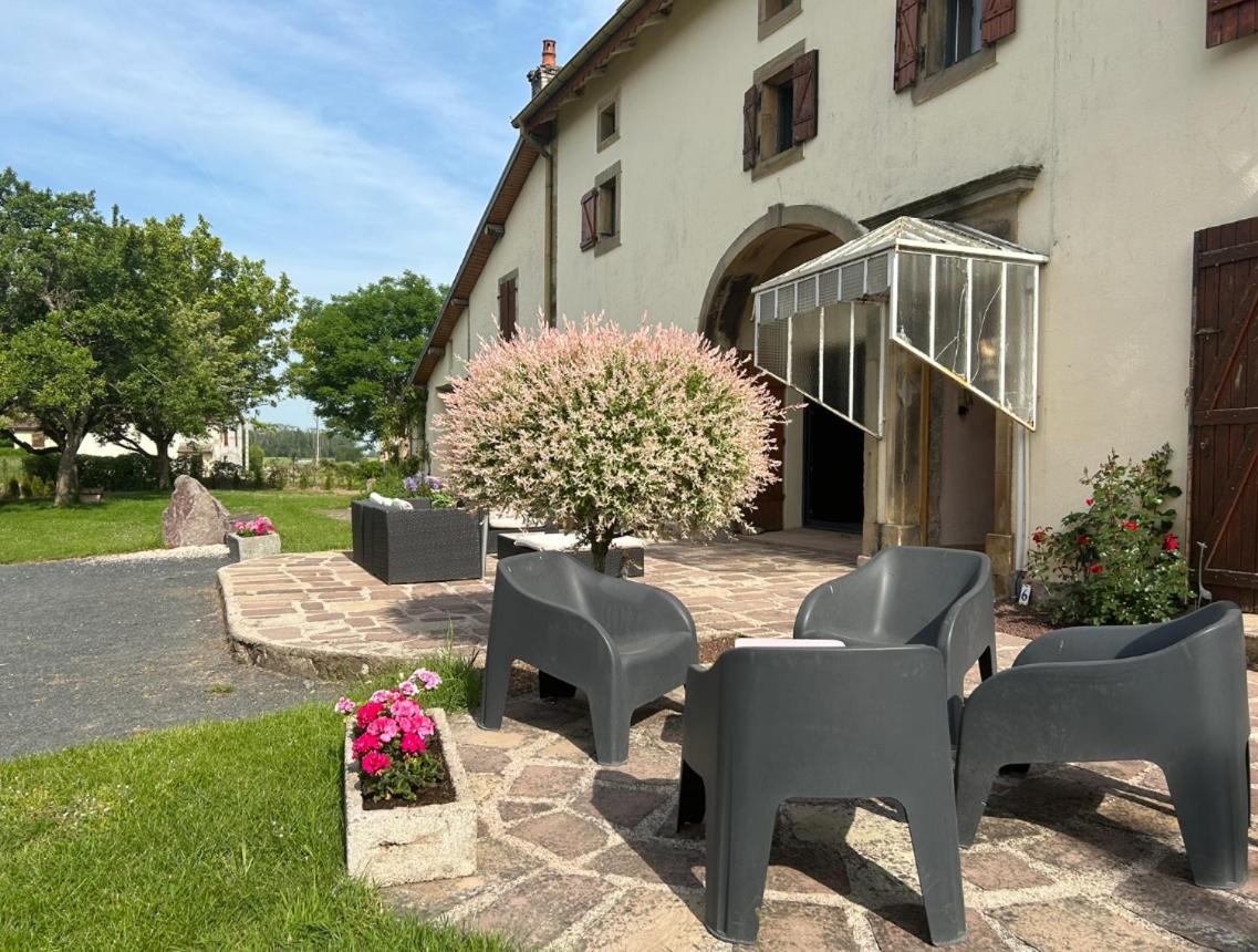 Chambre Familiale Bed & Breakfast Saint-Nabord Exterior photo